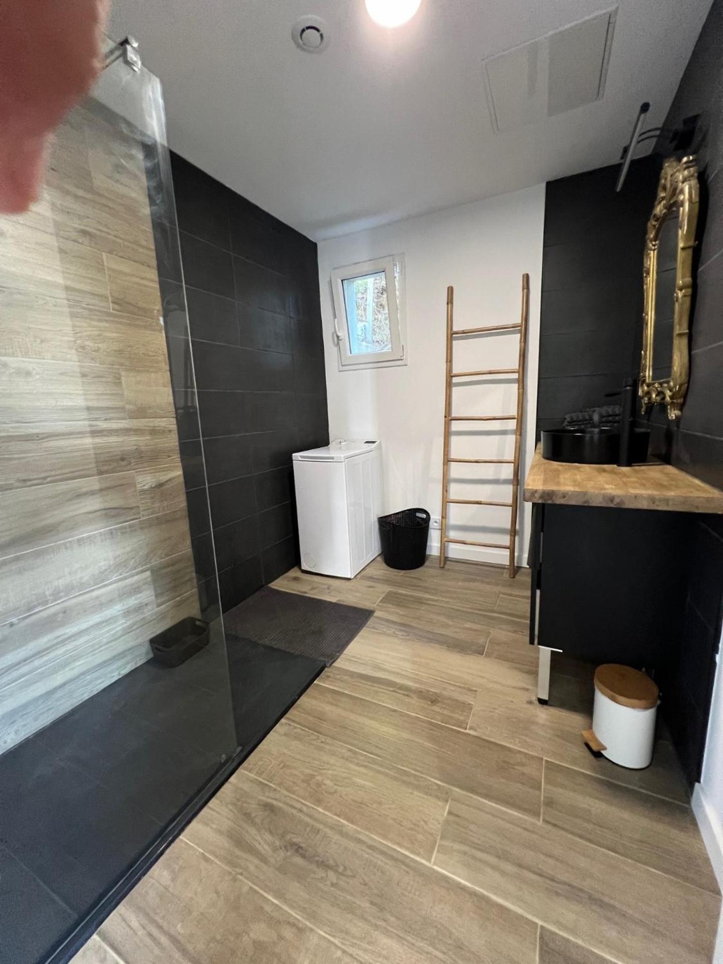 Appartement Valcros - Jardin Vue Mer La Londe-les-Maures Exterior photo